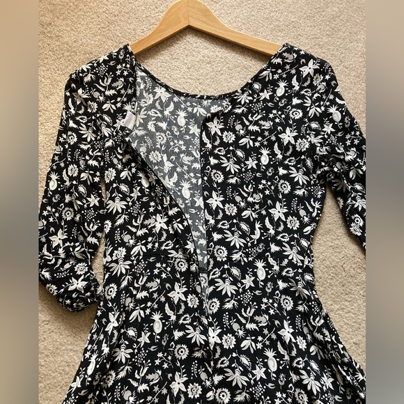 Gap fit and flare mini dress, size 4 - Picture 8 of 12